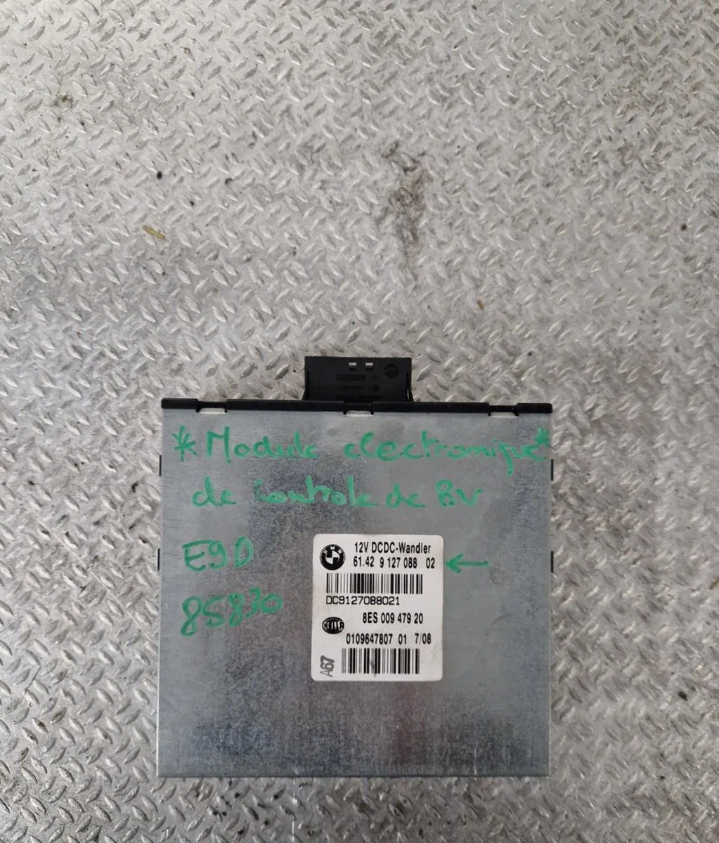 Platine fusible av BMW SERIE 3 E90  SERIE 3 E90 PHASE 1 occasion