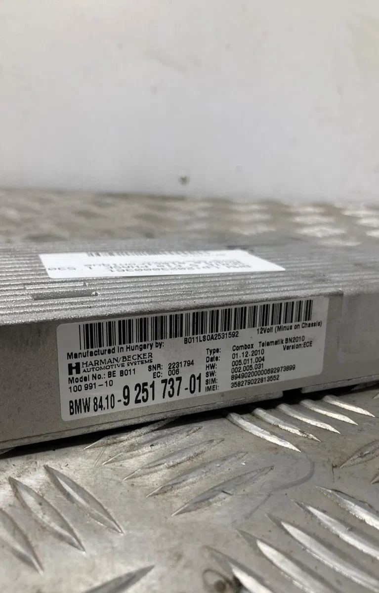 Platine fusible av BMW SERIE 5 F10 PHASE 1 occasion