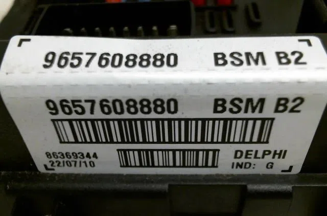 Platine fusible av Citroen BERLINGO Camionnette-Monospace (B9) 1.6 hdi 75 (2008) 3 portes occasion