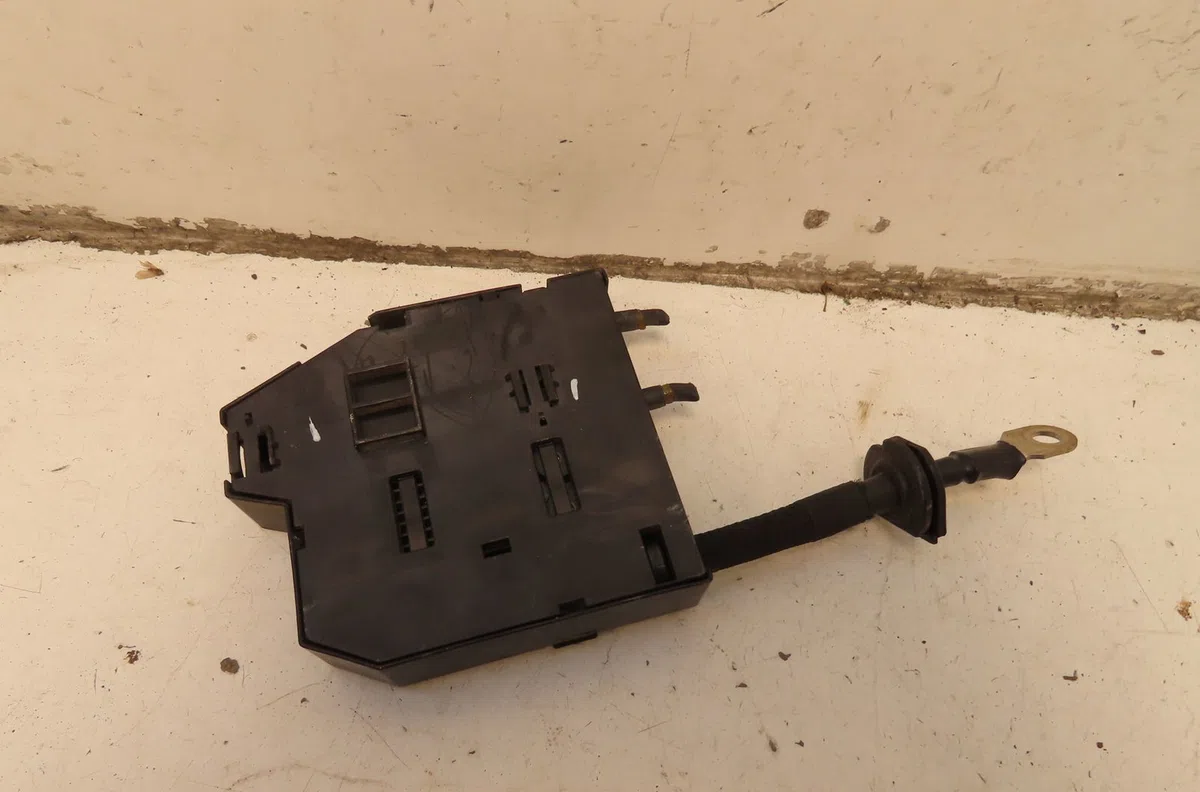 Platine fusible av Citroën BERLINGO (ER_, EC_) 1.2 puretech 110 (2018) occasion