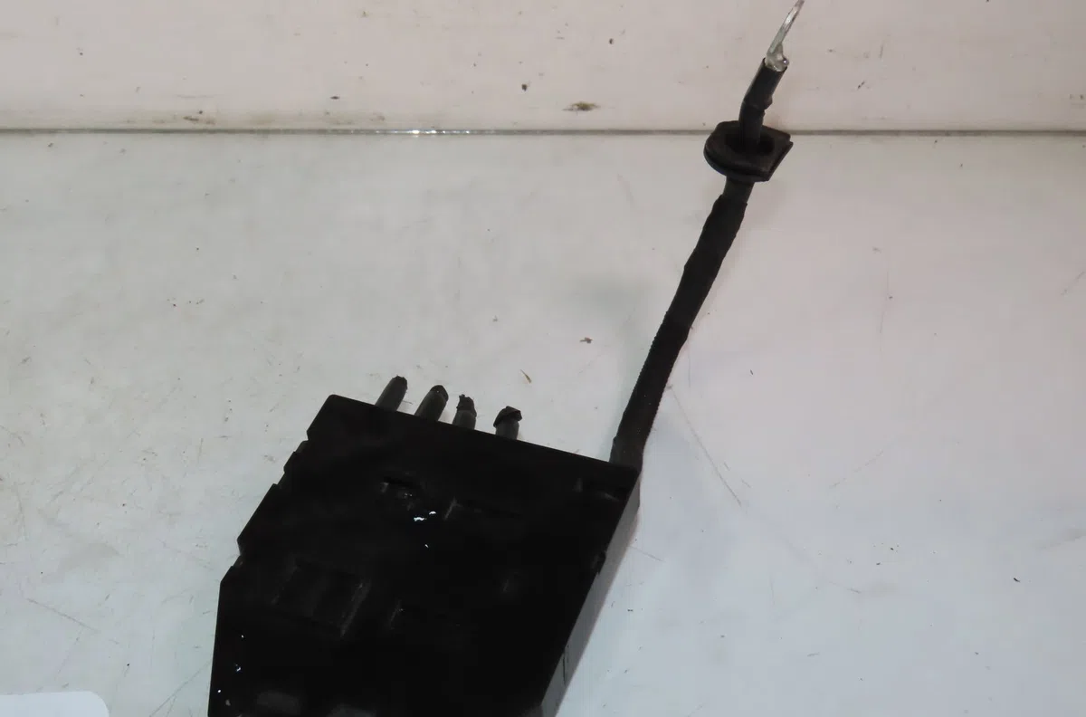 Platine fusible av Citroën C4 III (BA_, BB_, BC_) 1.5 bluehdi 130 (bbyhzb) (2020) occasion