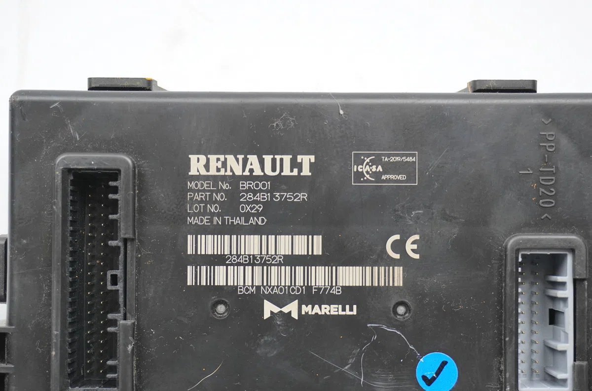 Platine fusible av Dacia SANDERO III Liberty 125 i.e. (m73) (2012) occasion