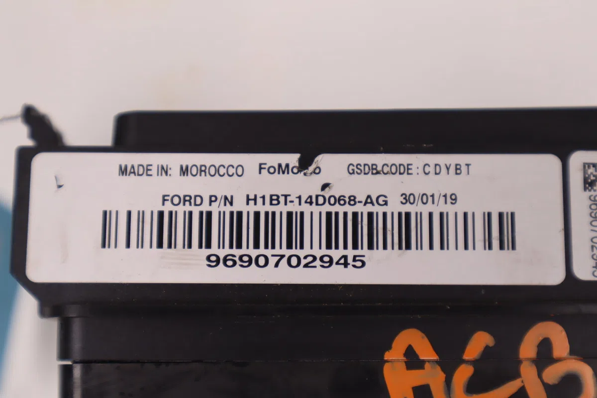 Platine fusible av Ford FIESTA VII (HJ, HF) 1.0 ecoboost (2017) occasion