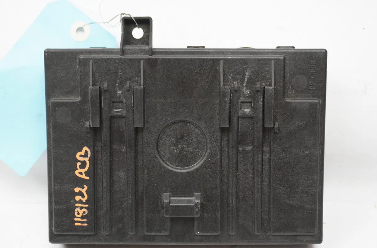 Platine fusible av Mazda 2 (DE_, DH_) 1.3 (de3fs) (2007-2015) occasion