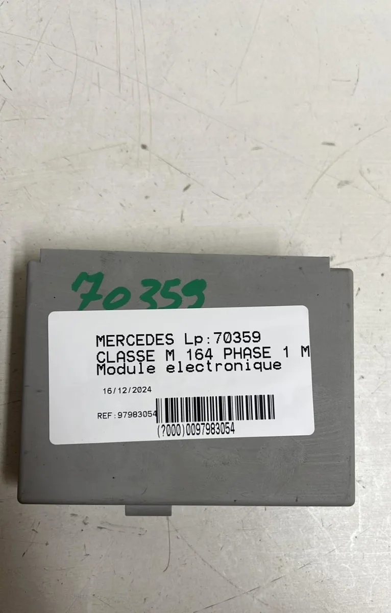 Platine fusible av Mercedes-benz CLASSE M (W164) Ml 320 cdi 4-matic (164.122) (2005-2009) occasion