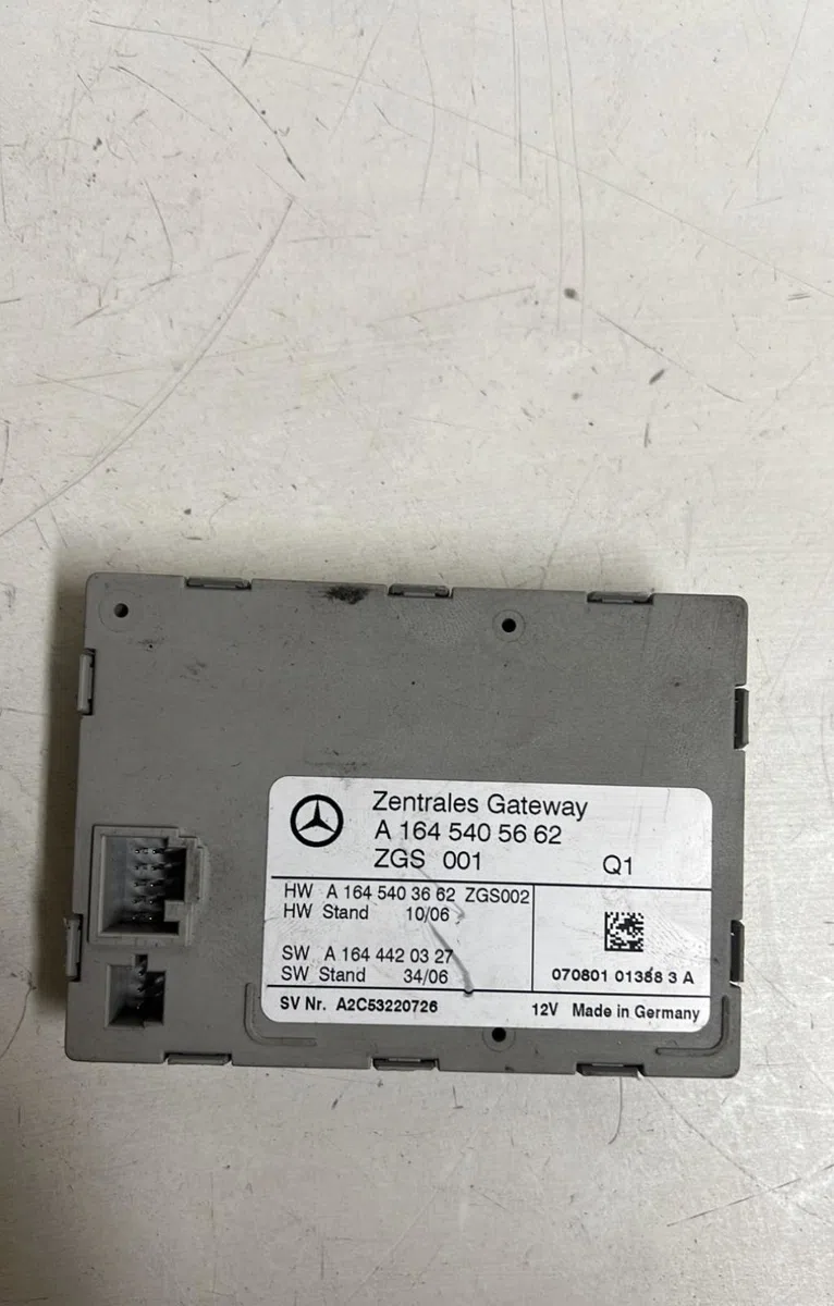 Platine fusible av Mercedes-benz CLASSE M (W164) Ml 320 cdi 4-matic (164.122) (2005-2009) occasion