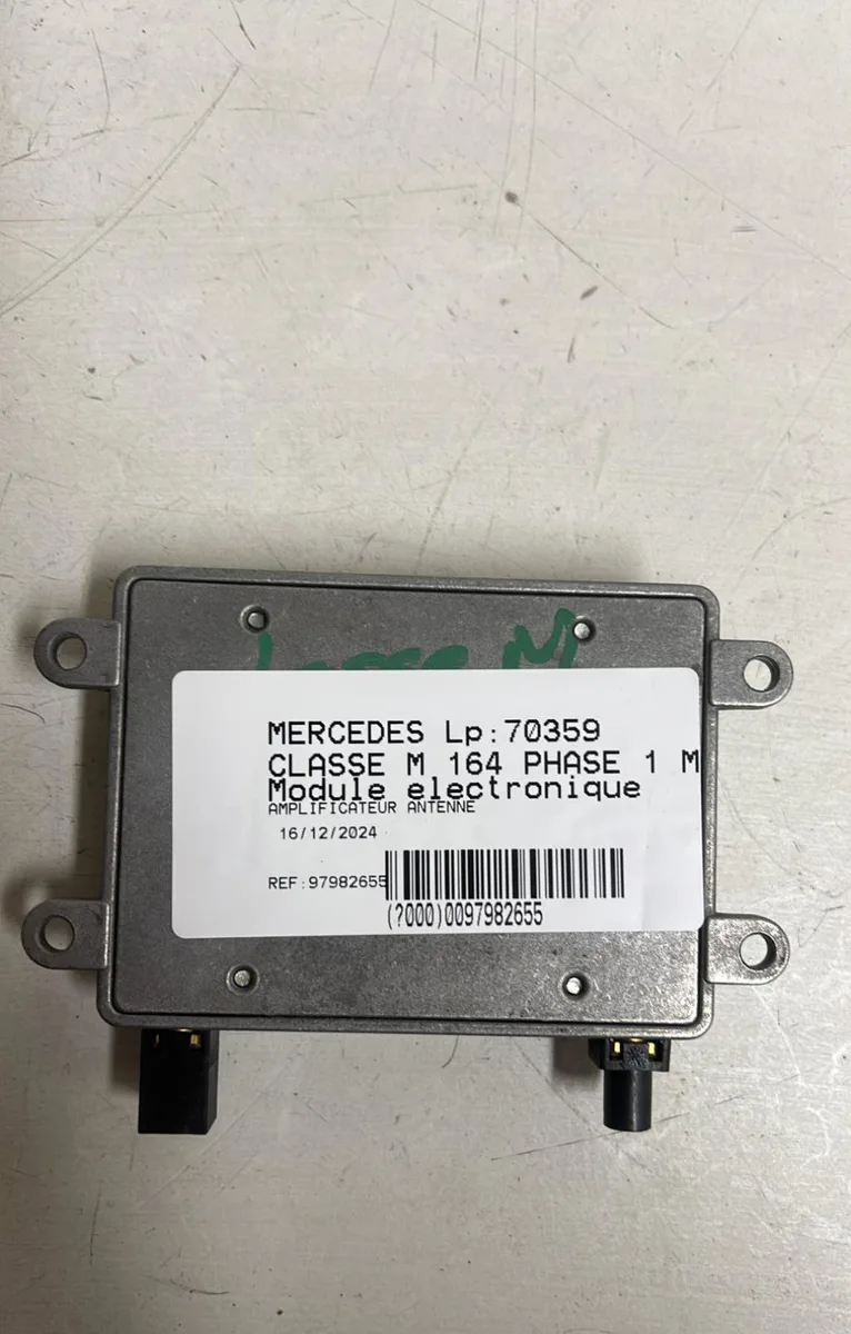 Platine fusible av Mercedes-benz CLASSE M (W164) Ml 320 cdi 4-matic (164.122) (2005-2009) occasion