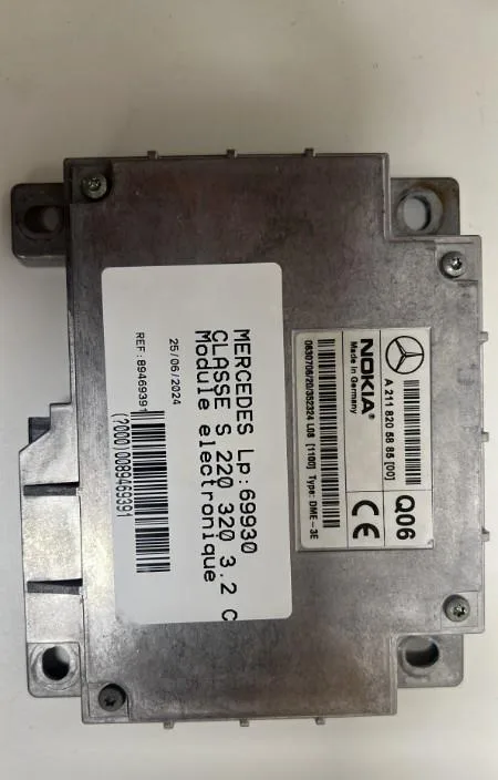 Platine fusible av Mercedes-benz CLASSE S (W220) S 320 cdi (220.025, 220.125) (2002-2005) occasion