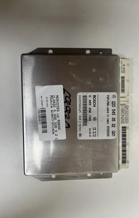 Platine fusible av Mercedes-benz CLASSE S (W220) S 320 cdi (220.025, 220.125) (2002-2005) occasion