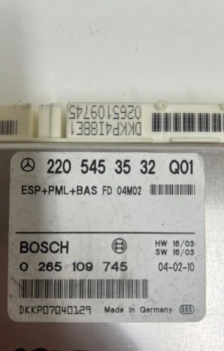 Platine fusible av Mercedes-benz CLASSE S (W220) S 320 cdi (220.025, 220.125) (2002-2005) occasion