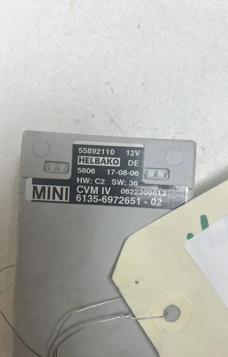 Platine fusible av Mini MINI Décapotable (R52) Cooper (2004-2008) occasion