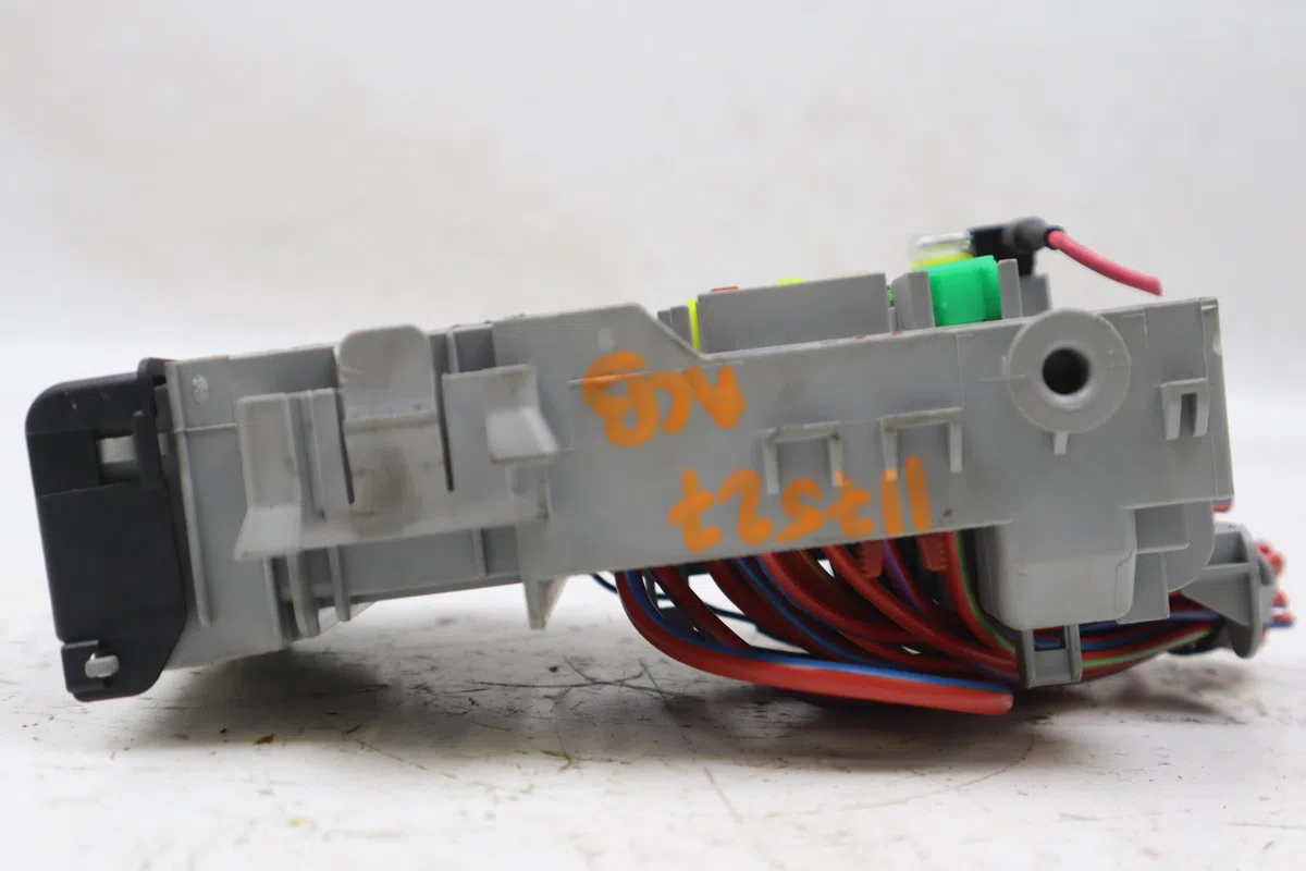 Platine fusible av Opel ASTRA J (P10) 1.7 cdti (68) (2009-2015) occasion