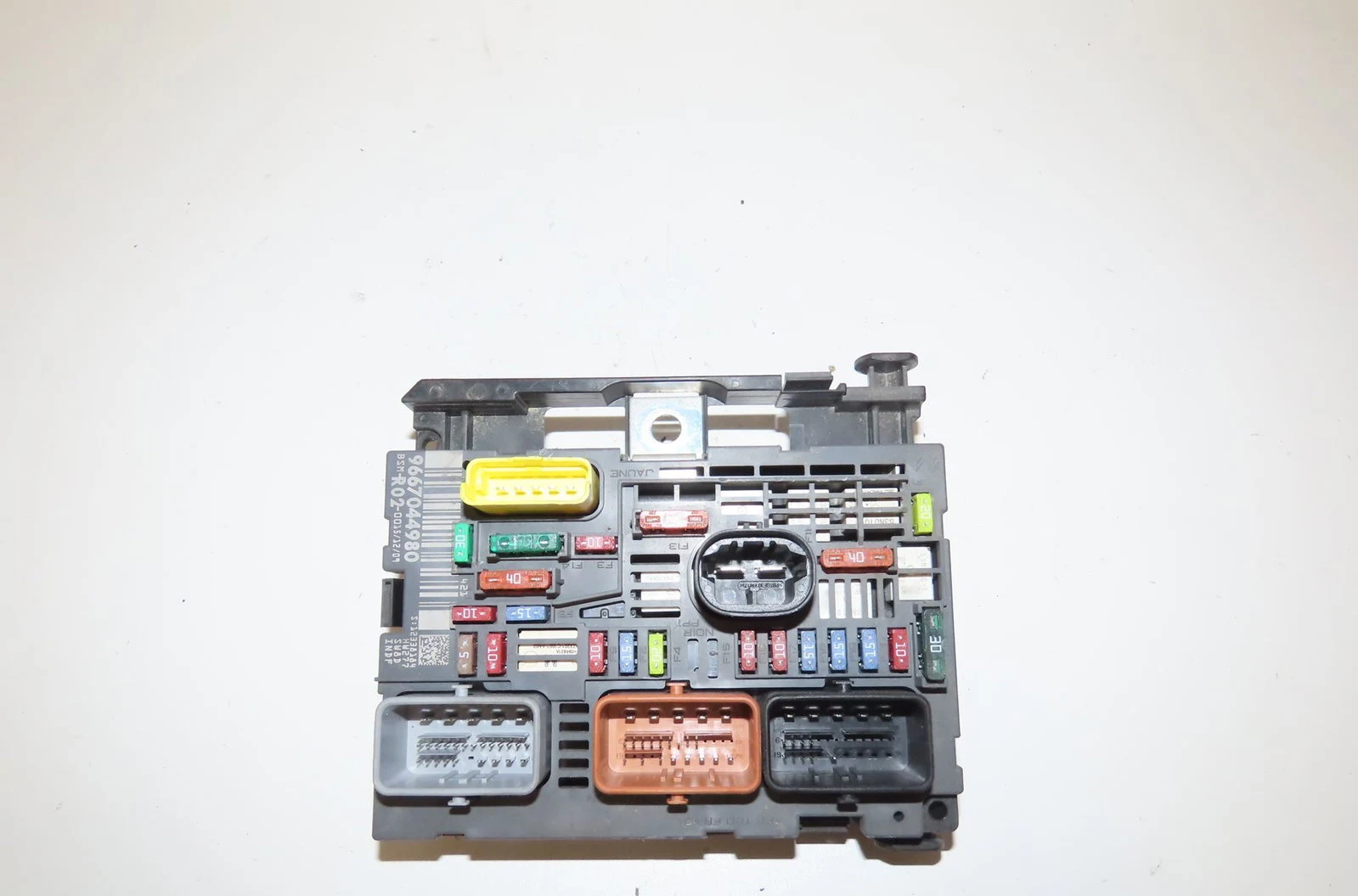 Platine fusible av Peugeot 3008 Monospace (0U_) 1.6 hdi (2009-2016) 5 portes occasion