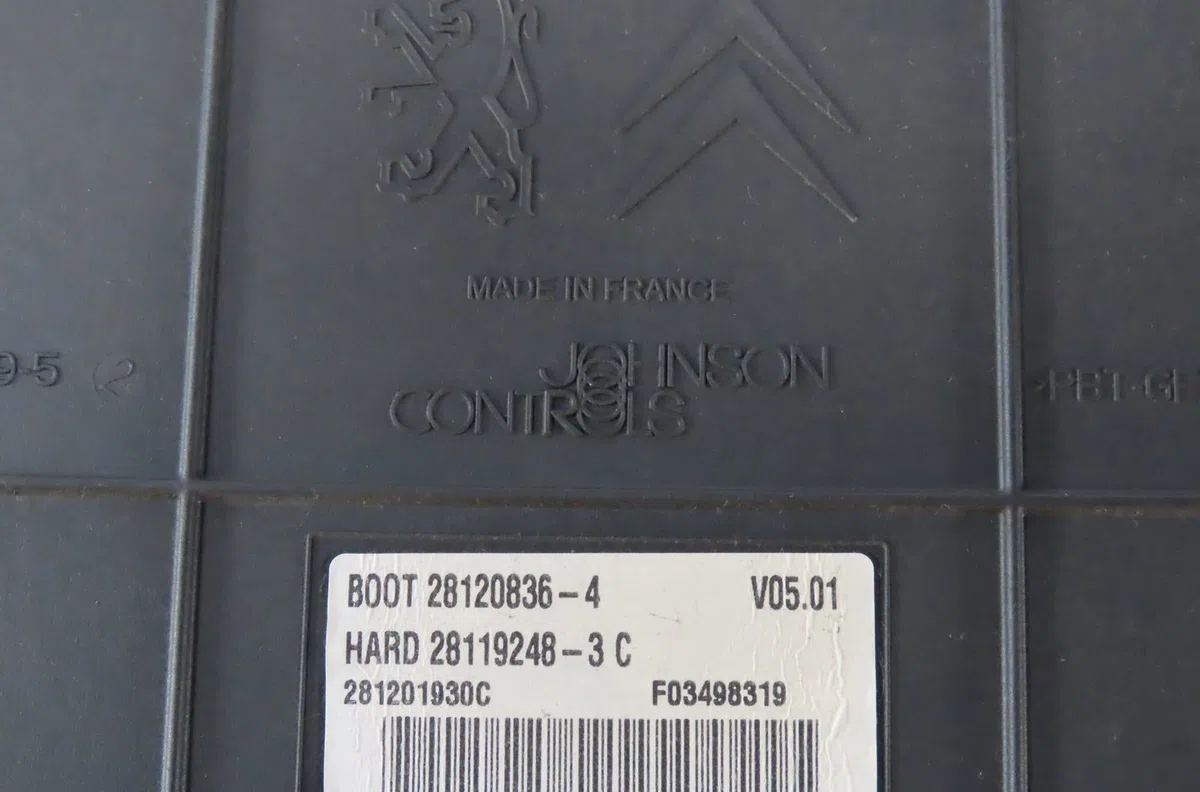 Platine fusible av Peugeot 308 I (4A_, 4C_) 1.6 hdi (2007-2014) 5 portes occasion
