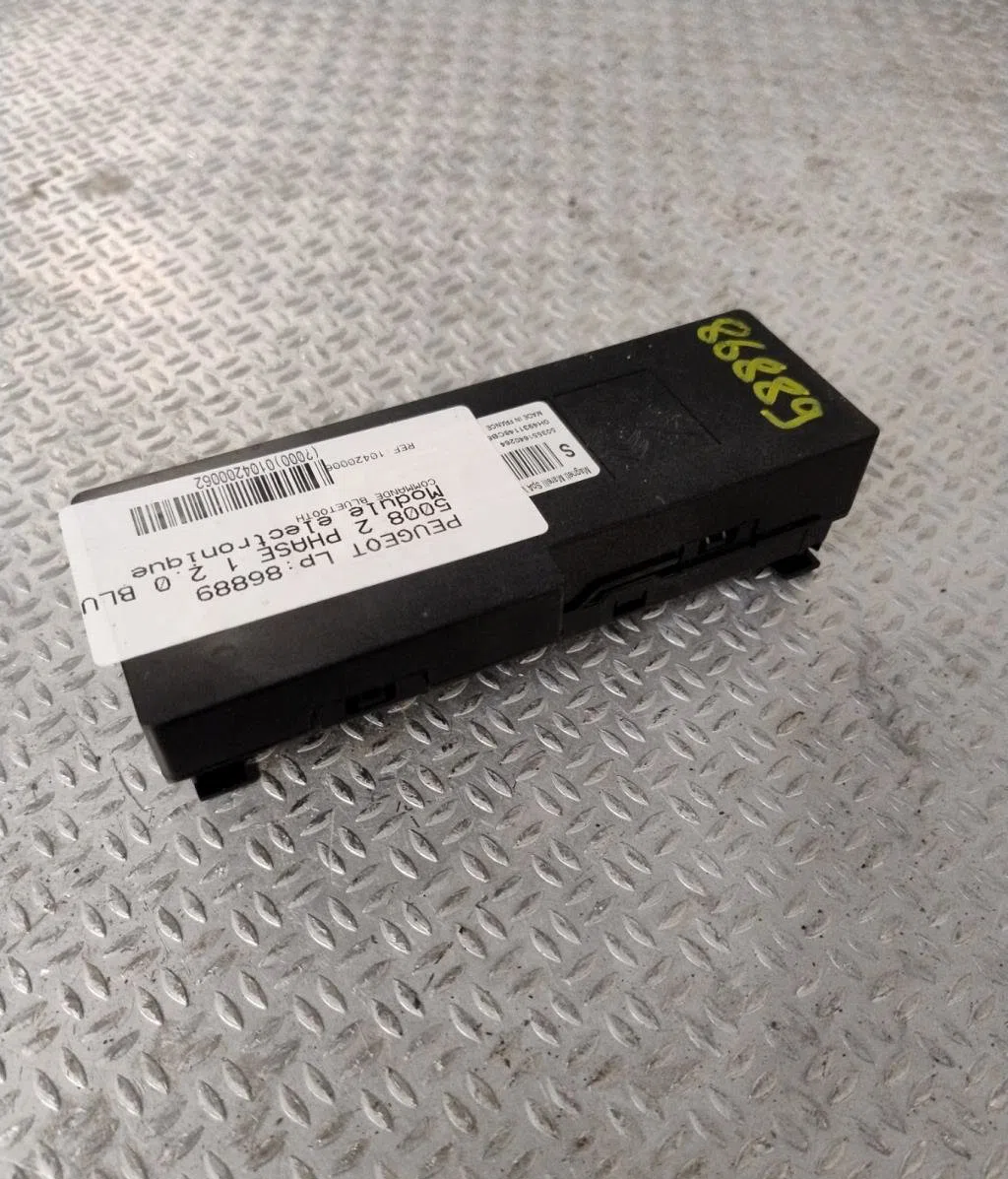 Platine fusible av PEUGEOT 5008 2  5008 2 PHASE 1 occasion