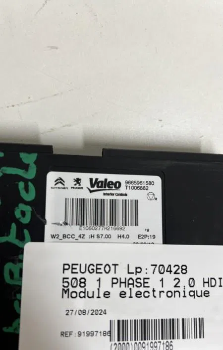 Platine fusible av Peugeot 508 I (8D_) 2.0 hdi (2010-2018) occasion