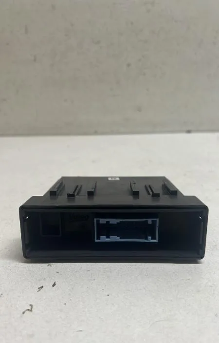 Platine fusible av Peugeot 508 SW I (8E_) 2.0 hdi (2010-2018) occasion