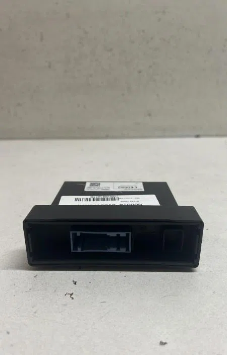 Platine fusible av Peugeot 508 SW I (8E_) 2.0 hdi (2010-2018) occasion