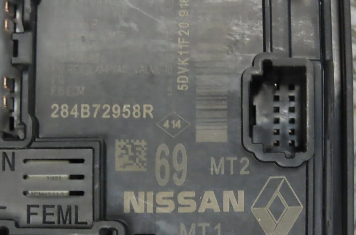 Platine fusible av RENAULT AUSTRAL occasion