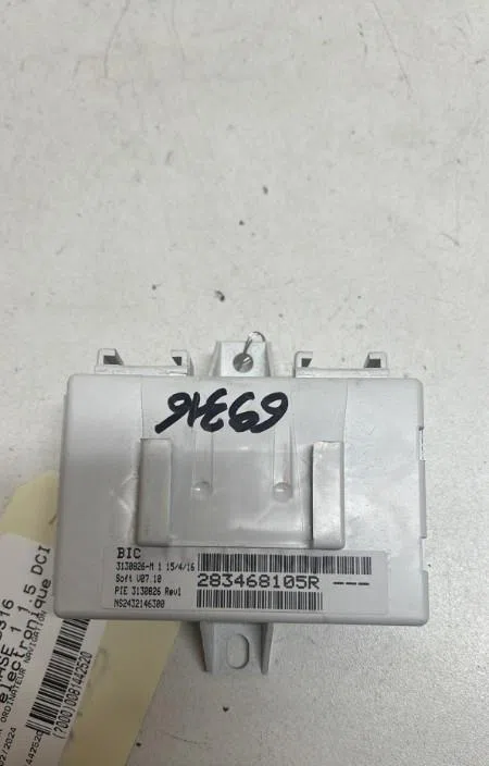 Platine fusible av Renault CLIO IV (BH_) 1.5 dci 90 (2012) 5 portes occasion