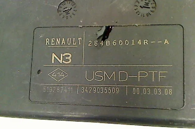 Platine fusible av Renault LAGUNA III Grandtour (KT0-1) 2.0 dci (kt01, kt08, kt09, kt0k, kt12, kt1d, kt1w) (2007-2015) 5
