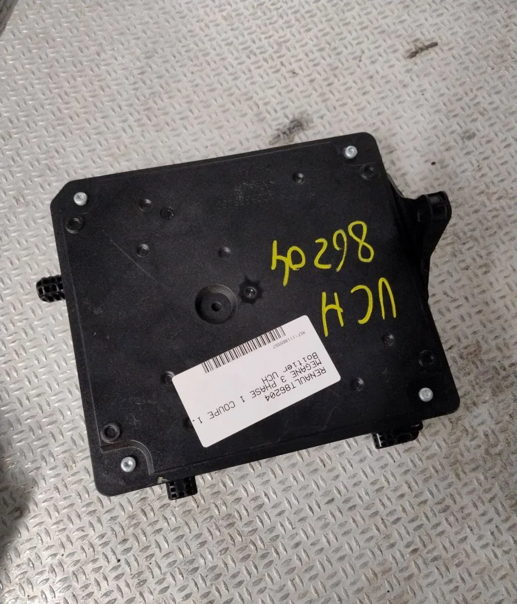 Platine fusible av RENAULT MEGANE 3  MEGANE 3 PHASE 1 COUPE occasion
