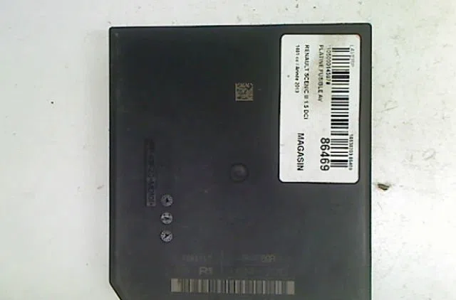 Platine fusible av Renault SCÉNIC III (JZ0-1_) 1.5 dci (2009) 5 portes occasion