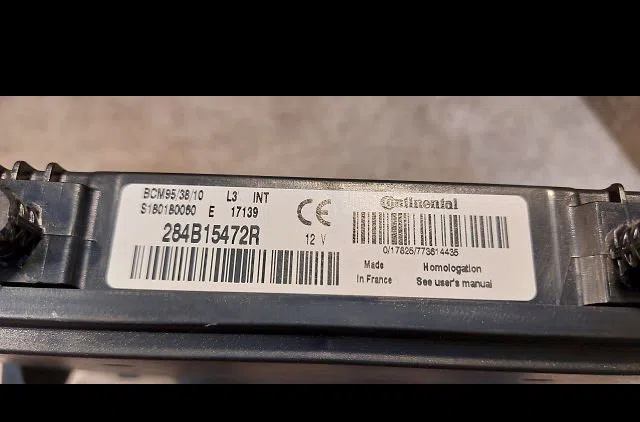 Platine fusible av Renault ZOE (BFM_) Zoe (2012) 5 portes occasion