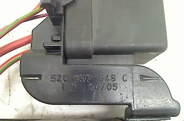 Platine fusible av Volkswagen POLO (9N_, 9A_) 1.4 tdi (2001-2005) 3 portes occasion