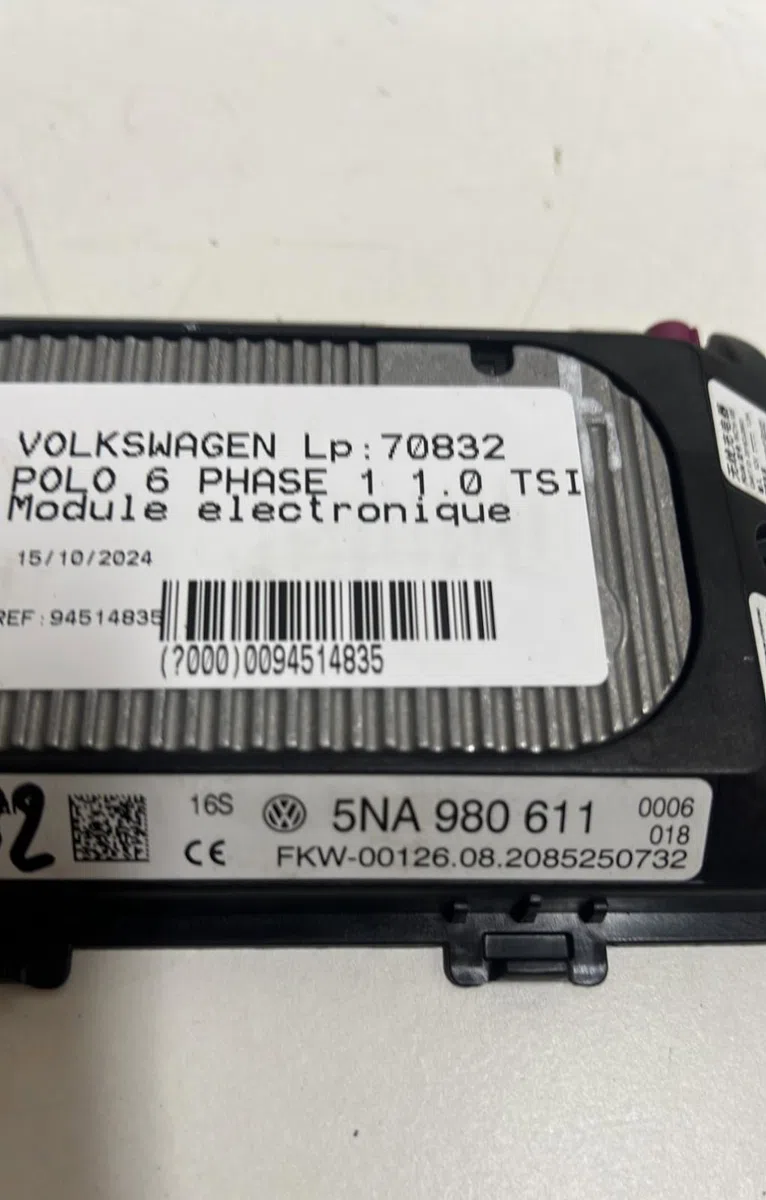 Platine fusible av Volkswagen POLO VI (AW1, BZ1, AE1) 1.0 tsi (2017) occasion