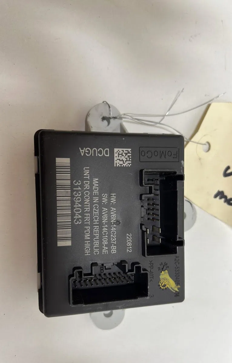 Platine fusible av Volvo V40 3-5 portes (525) D3 (2012-2015) occasion