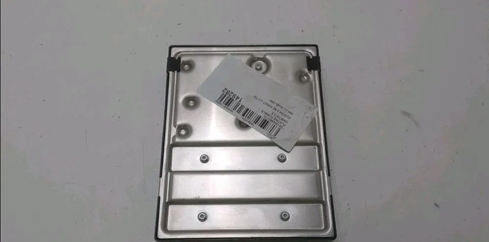 Platine fusible habitacle Audi A4 B8 Avant (8K5) 2.0 tdi (2008-2015) occasion