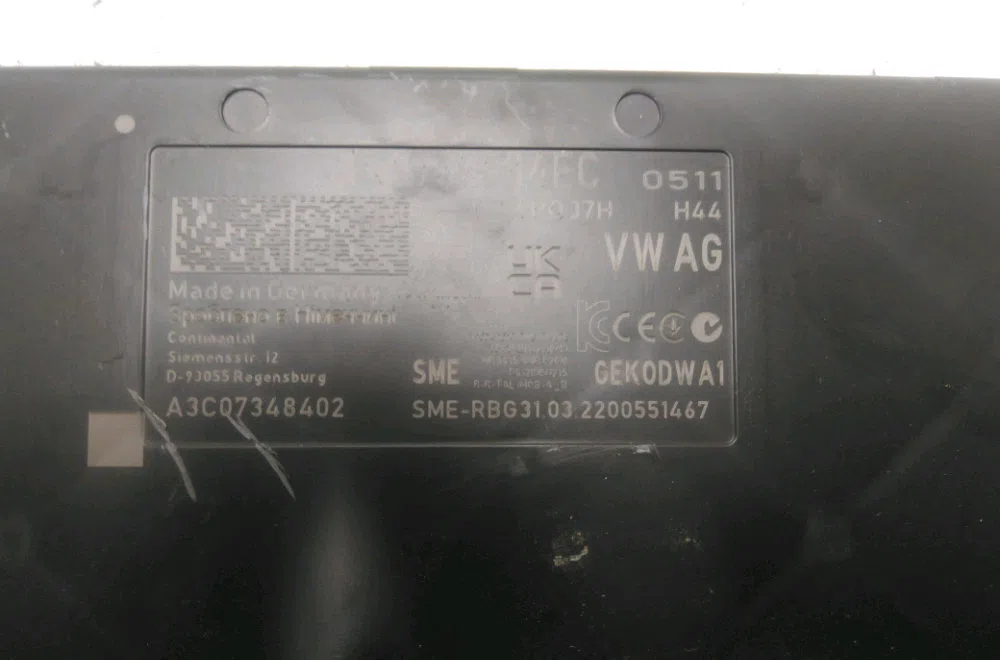 Platine fusible habitacle Audi Q3 (F3B) 35 tdi (2018) occasion