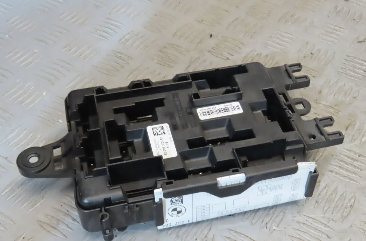 Platine fusible habitacle Bmw 1 (F21) M 135 i (2011) occasion