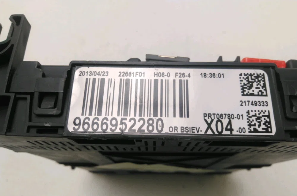 Platine fusible habitacle CITROEN C3 2 occasion