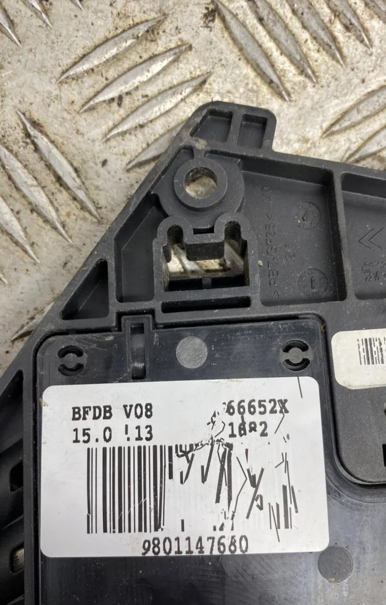 Platine fusible habitacle CITROEN C3 2 PHASE 2 occasion