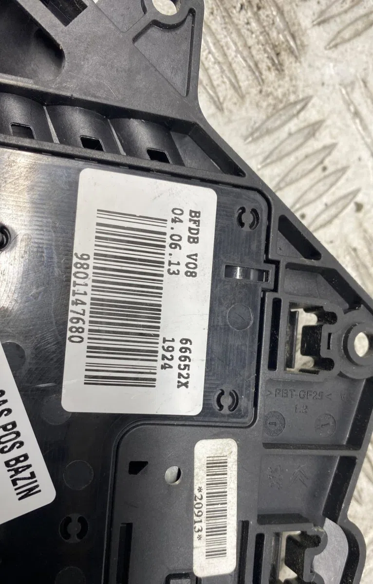Platine fusible habitacle CITROEN C3 2 PHASE 2 occasion