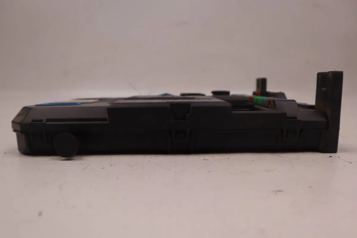 Platine fusible habitacle Citroën C3 II (SC_) 1.4 hdi 70 (sc8hzc, sc8hr0, sc8hp4) (2009) 5 portes occasion