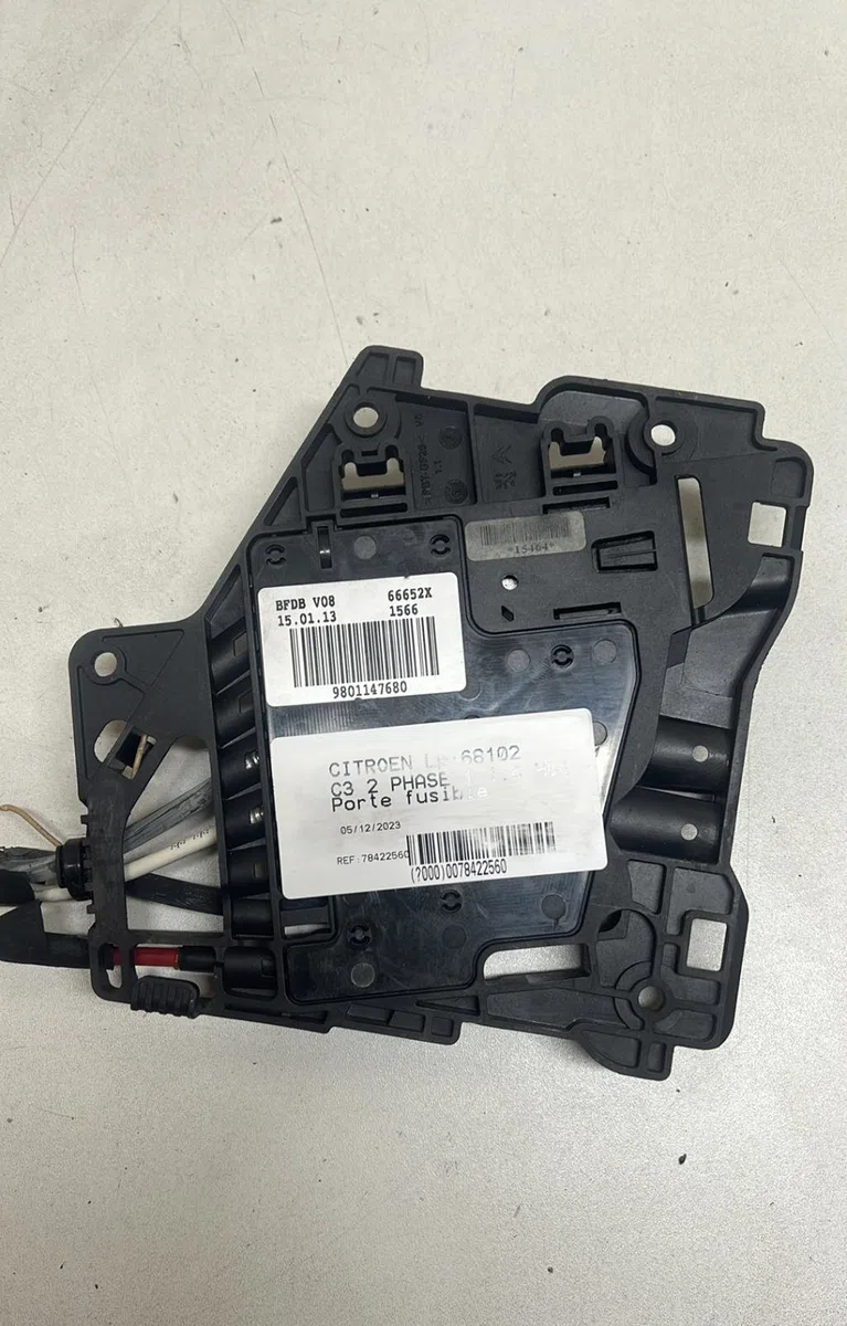 Platine fusible habitacle Citroen C3 II (SC_) 1.4 hdi 70 (sc8hzc, sc8hr0, sc8hp4) (2009) 5 portes occasion