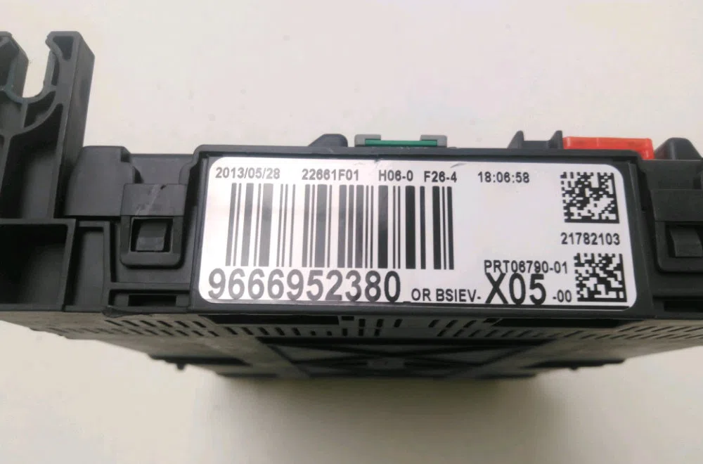 Platine fusible habitacle Citroen C3 PICASSO (SH_) 1.6 hdi 90 (2010) 5 portes occasion