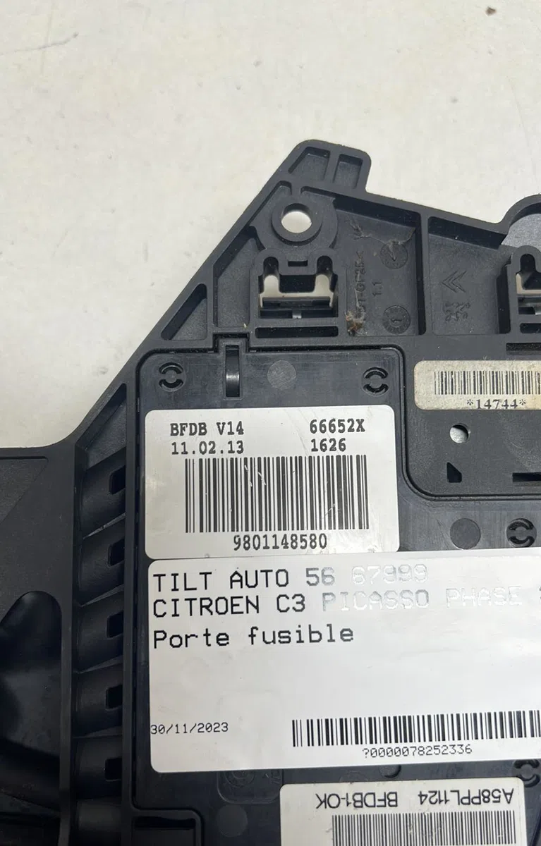 Platine fusible habitacle Citroen C3 PICASSO (SH_) 1.6 vti 120 (2009) occasion