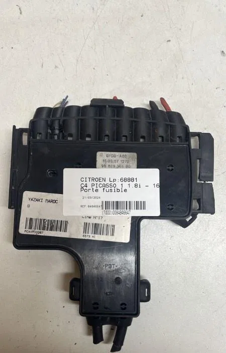 Platine fusible habitacle Citroen C4 PICASSO I Monospace (UD_) 1.8 i 16v (2007-2011) occasion