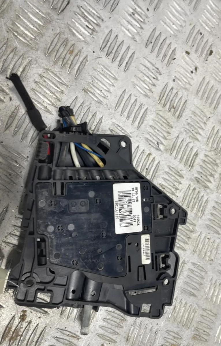 Platine fusible habitacle CITROEN DS3 PHASE 1 occasion