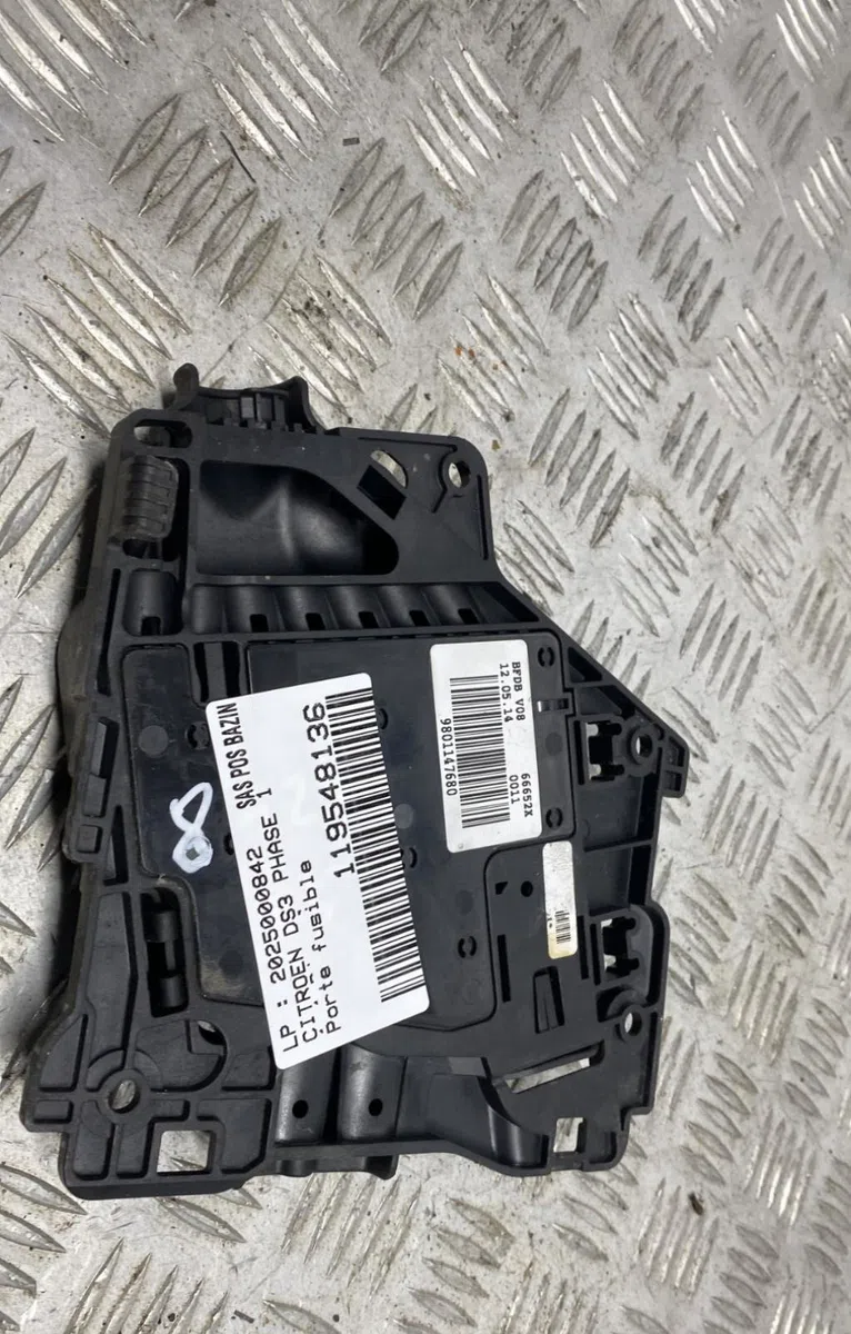 Platine fusible habitacle CITROEN DS3 PHASE 1 occasion