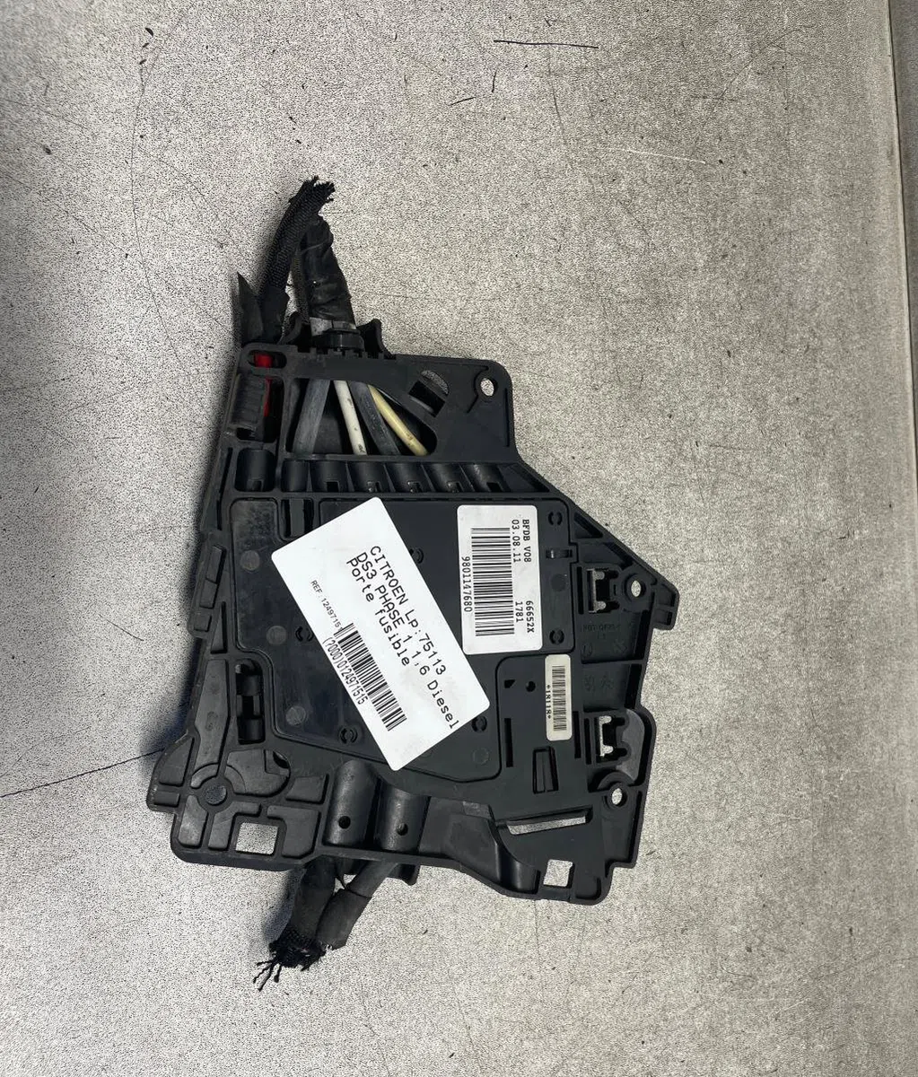 Platine fusible habitacle Citroen DS3 (SA_) 1.6 hdi 90 (2009-2015) 3 portes occasion
