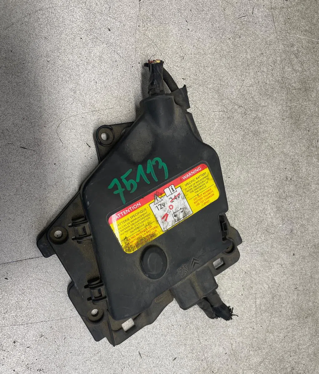 Platine fusible habitacle Citroen DS3 (SA_) 1.6 hdi 90 (2009-2015) 3 portes occasion