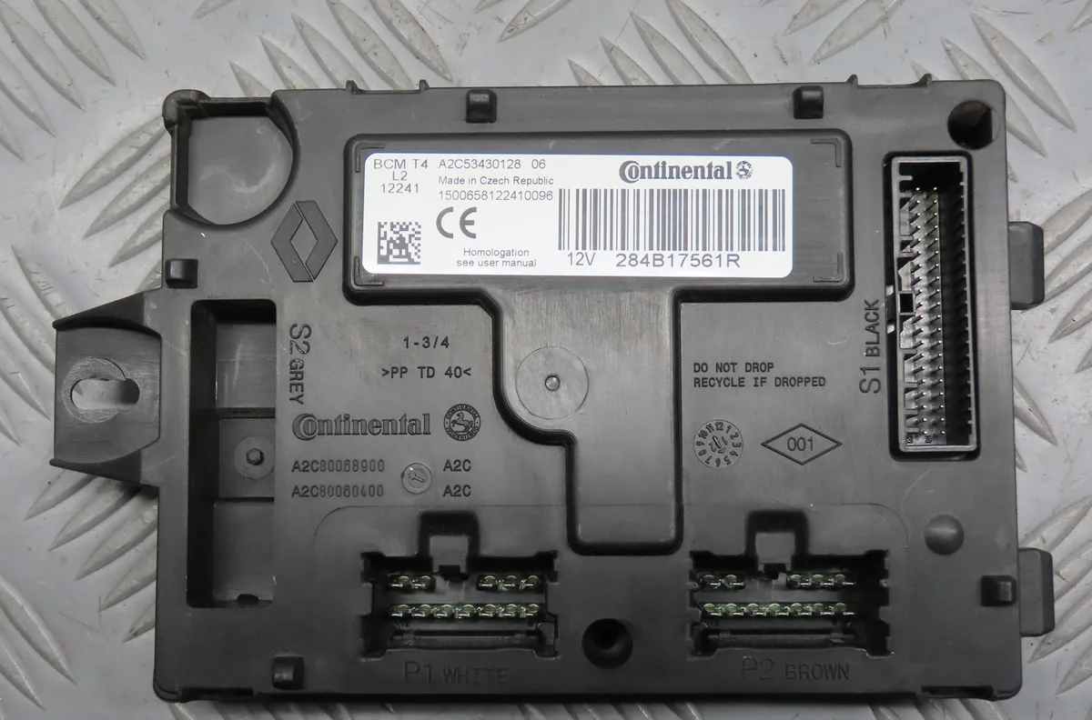 Platine fusible habitacle Dacia LODGY (JS_) 1.5 dci (2012) 5 portes occasion