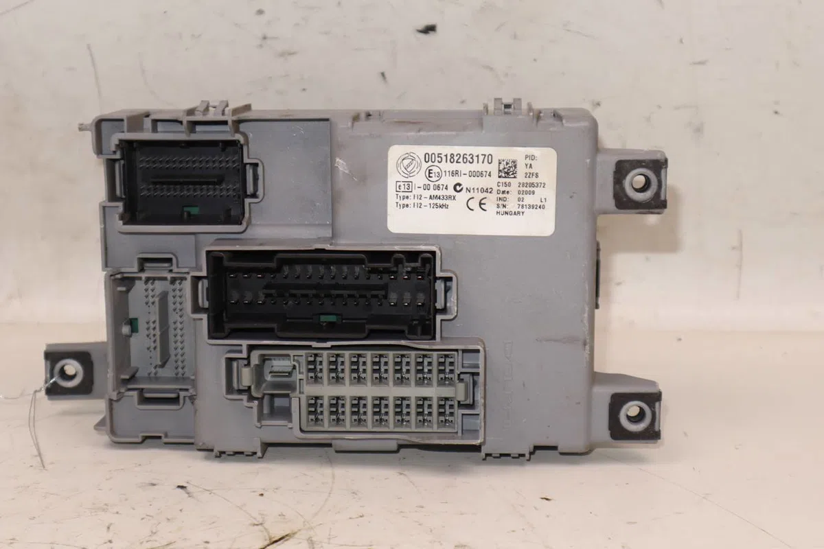 Platine fusible habitacle Fiat PUNTO (199_) 1.3 d multijet (2012) occasion