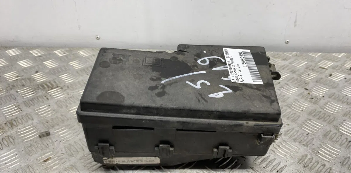Platine fusible habitacle FORD C-MAX 2 PHASE 1 occasion