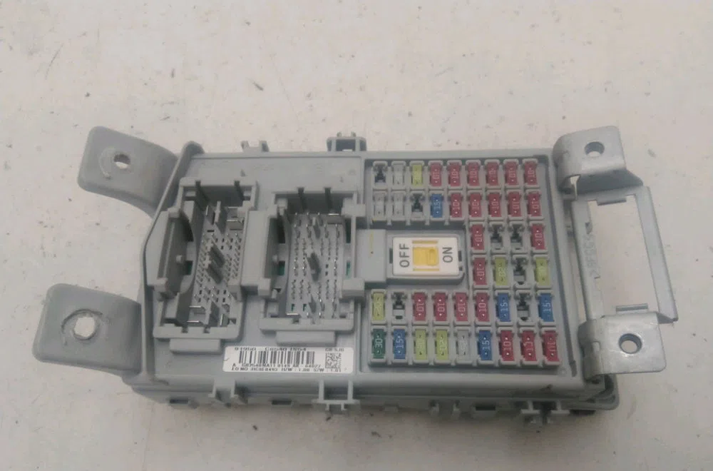 Platine fusible habitacle Hyundai I20 II (GB, IB) 1.1 crdi (2014) occasion